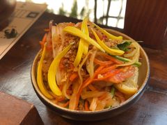 -银米·云南传统过桥米线(双廊黑金冠店)