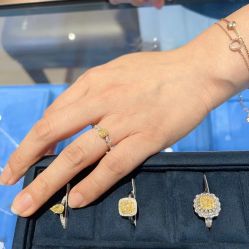 点击看大图 -Cindy Jewelry·钻戒·彩色宝石