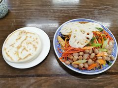 素拼-崇德楼水盆牛羊肉泡馍馆(文艺路店)