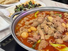 -彭记铁锅肥肠(东四总店)