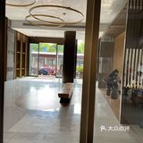 住这个酒店的一晚要300多元