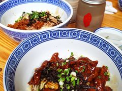 -沪西老弄堂面馆(定西路店)