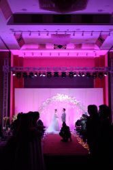 -Flora婚纱礼服定制租赁店