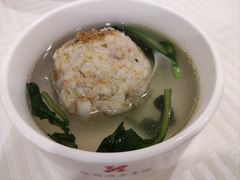 蟹粉狮子头-怡园饭店-餐厅(四望亭店)