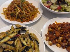 -峨嵋小镇·川菜(勒泰中心店)