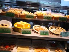 零售区-令氏家外家周秦食府(高新店)