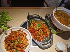 钢盆鱿鱼-大碗先生(万家丽店)