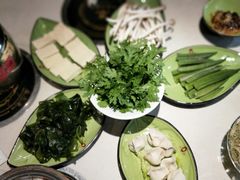 -一叶一世界·素食餐厅(锦华万达店)