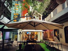 -春树下·树屋花房西餐厅(罍街AS1980店)