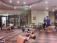 -一兆韦德健身(凤凰城店)
