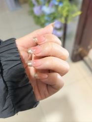 -瞧·享轻奢美甲美睫