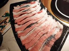 上品肥牛-哥老官重庆美蛙鱼头(宝山龙湖店)
