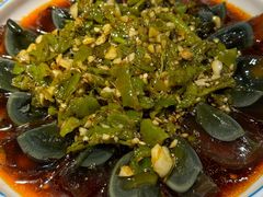 -先启半步颠小酒馆(虹桥龙湖天街店)