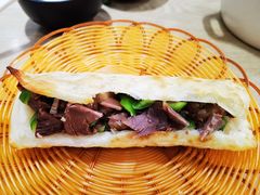 -金诚张妈妈羊汤·驴肉火烧(旧宫佳和园店)