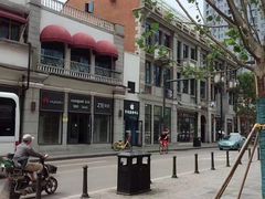 -黎黄陂路街头博物馆