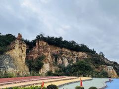 -彩色沙林风景区