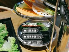 -青瓦炭韩潮烤肉(花园道店)