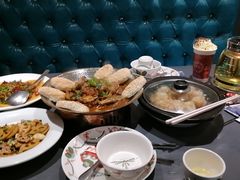 -江宴渔村·鱼鲜土菜(紫荆广场店)