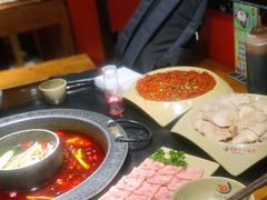 -晓宇重庆火锅(龙首店)