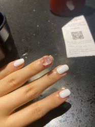 -悦指间美甲美睫