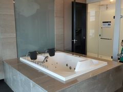 -南美元生态大酒店(海珠店)