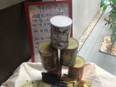 -百年朱苦拉咖啡(博物馆店)