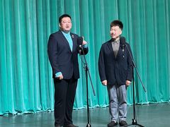 -周末相声俱乐部