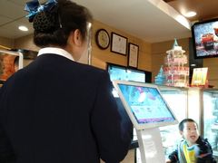 -85度C(生甜甜圈研究工坊·上海松江人民北路店)