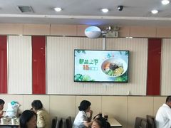 大堂-李先生牛肉面大王(营口大润发店)