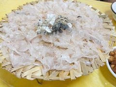 -官塘陈记鱼生·潮汕砂锅粥·牛肉火锅(潮枫路总店)