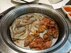 -佰烧海鲜烤肉火锅自助(世茂国际广场店)