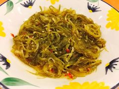 拌裙带菜-萨莉亚意式餐厅(天河城购物中心店)