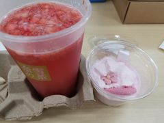 霸气樱花渣渣莓-奈雪的茶(天河城店)