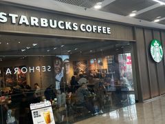 -星巴克臻选(周浦万达店)