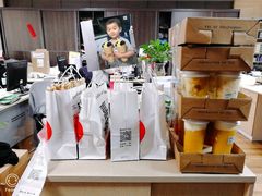 -喜茶(杭州滨江宝龙店)