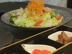 -铭牛烧肉·和牛海鲜自助(高新月牙湖店)