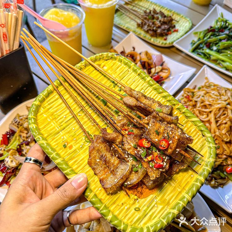 北海这家烧烤藏得真深…！！！