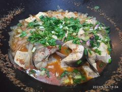 -老刘生态大鱼坊铁锅炖鱼(赛马场店)