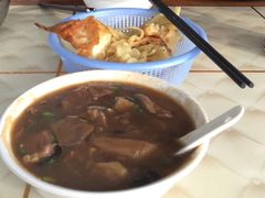 -费记胡辣汤(总店)