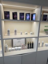 -JNK皮肤管理中心