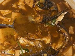 -卢大鲜鱼头捞饭(美利广场店)