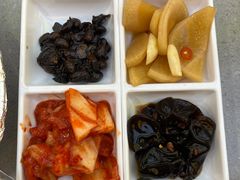 -豚妈妈汤饭·部队锅(南京东路店)