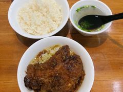 -周素珍湖州大馄饨(直戒坛寺巷店)