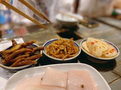 卤鸡爪-盟重烧烤(东瓜山创始店)