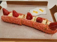 草莓魔法棒-奈雪的茶(市百一店)