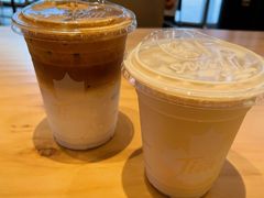 生椰冷萃-Tims天好咖啡·贝果(雁展路万象天地店)