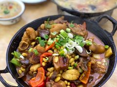 大猪蹄子-山林深处大别山农家菜(仙都路店)