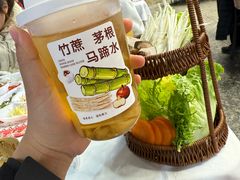 -刘姐啤酒鱼民族演艺餐厅(西街总店)