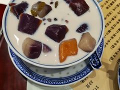 -广信牛奶甜品世家(台东店)