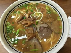 -小马牛肉面·牛骨熬制(南京博物院店)